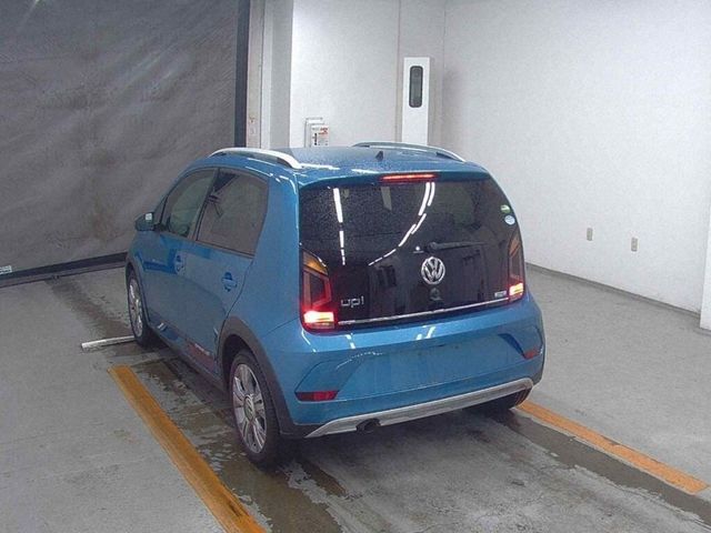 Image for 2019 Volkswagen up! 1.0 AUTOMATIC CROSS UP - HEATED SEATS - REAR CAMERA