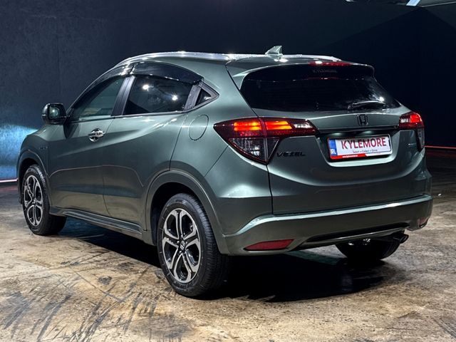 Image for 2020 Honda Vezel HYBRID 1.5L AUTOMATIC - REVERSE CAMERA - CRUISE CONTROL - HEATED SEATS - DIAMOND CUT ALLOY WHEELS