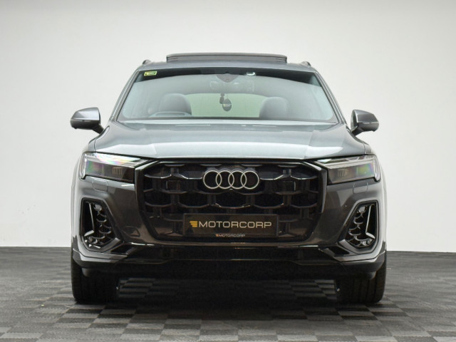 Image for 2024 Audi Q7 55 TFSI E S LINE *PAN ROOF*