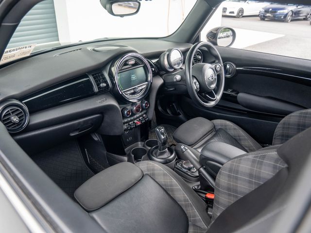 Image for 2017 Mini Cooper D 