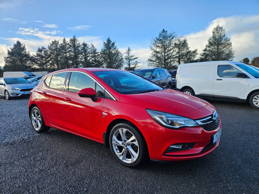 Image for 2017 Opel Astra + SRI 1.6 Cdti 110PS 5DR