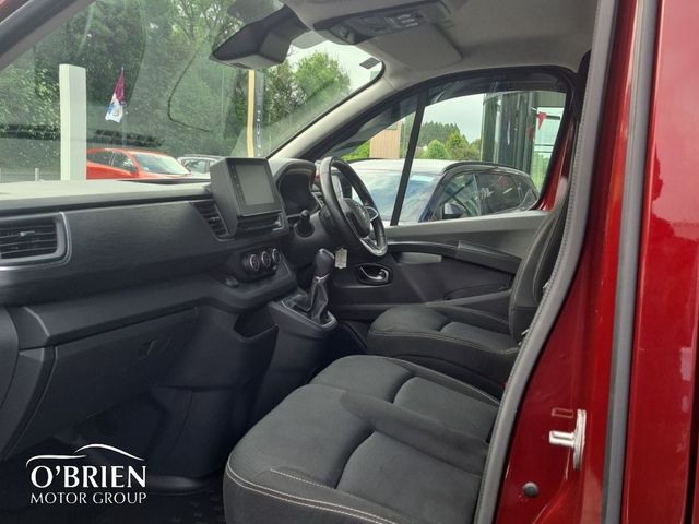 Image for 2024 Renault Trafic TRAFIC LL30 BLUE DCI 150 AUTO Sport
