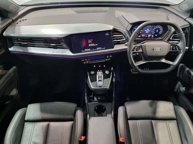 Image for 2025 Audi Q4 e-tron ** 252 ** S LINE ** 204 BHP ** 63kWh ** AUTOMATIC ** STUNNING EV SUV ** TRINITY VOLKSWAGEN **