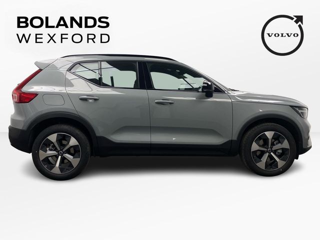 Image for 2026 Volvo XC40 MILD HYBRID B3 PLUS in VAPOUR GREY