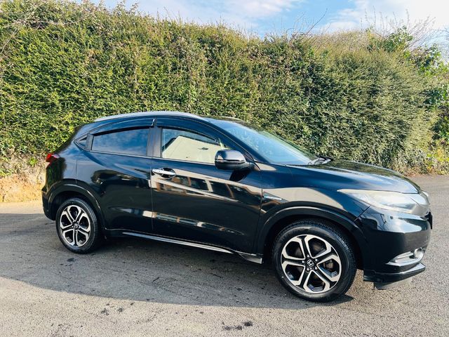 Image for 2015 Honda Vezel ALLOYS // LEATHER // REVERSE CAM