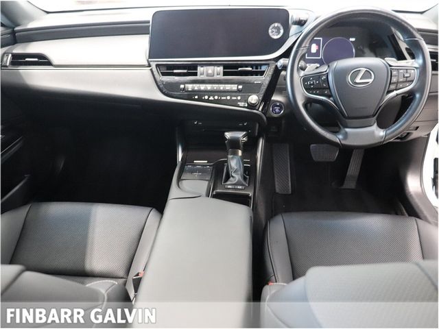 Image for 2022 Lexus ES 300h ES300H Dynamic