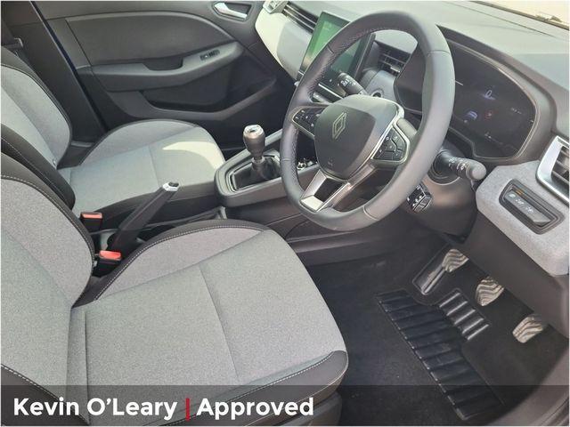 Image for 2025 Renault Clio V Equilibre TCE 90 GRS2