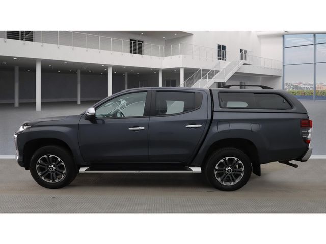 Image for 2020 Mitsubishi L200 2.3 DI-D BARBARIAN AUTO