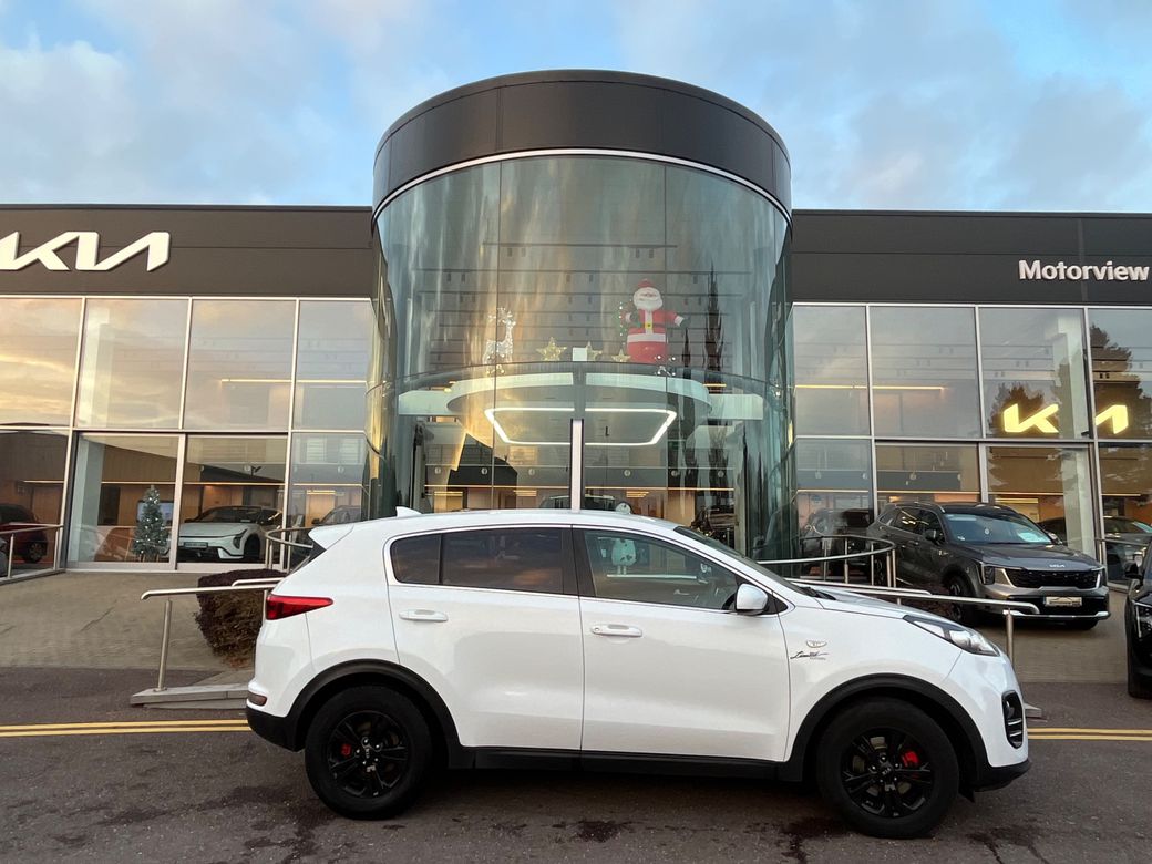 Image for 2018 Kia Sportage Sport 1.7D Black alloys, Bluetooth, Multifunctoonal Steering Wheel, Cruise Control 