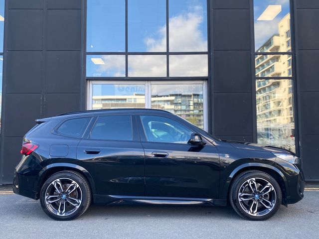 Image for 2023 BMW iX1 30e M-Sport xDrive Auto EV