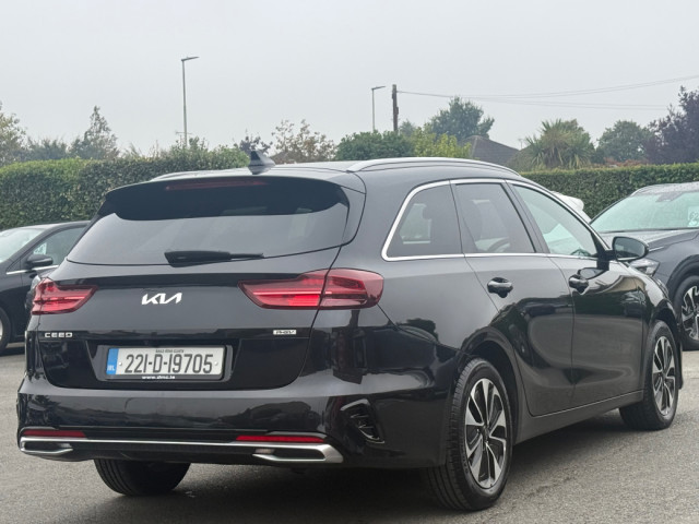 Image for 2022 Kia Ceed 1.6 PHEV SW AUTO *HIGH SPEC*