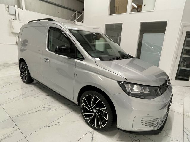 Image for 2023 Volkswagen Caddy CADDY DARK LABEL TDI 122HP A7F