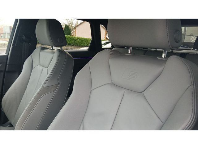 Image for 2022 Audi Q3 S Tronic S line 35 TDI 150HP **LEATHER INTERIOR, HEATED FRONT SEATS, REAR VIEW CAMERA**