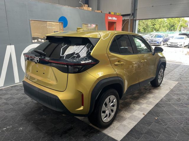 Image for 2021 Toyota Yaris Cross 2021 TOYOTA YARIS CROSS HYBRID Z 1.5 AUTOMATIC / CRUISE CONTROL / PARKING CAMERA AND MORE