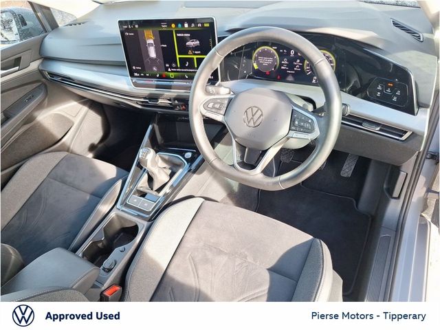 Image for 2025 Volkswagen Golf GOLF STYLE 1.5 TSI 150HP