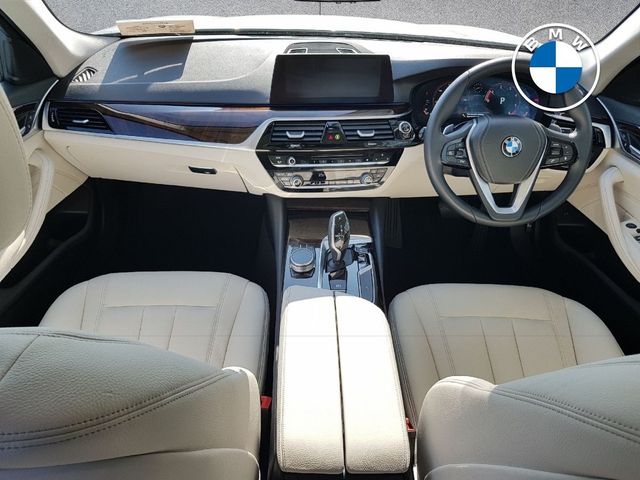 Image for 2019 BMW 5 Series 520d SE Saloon