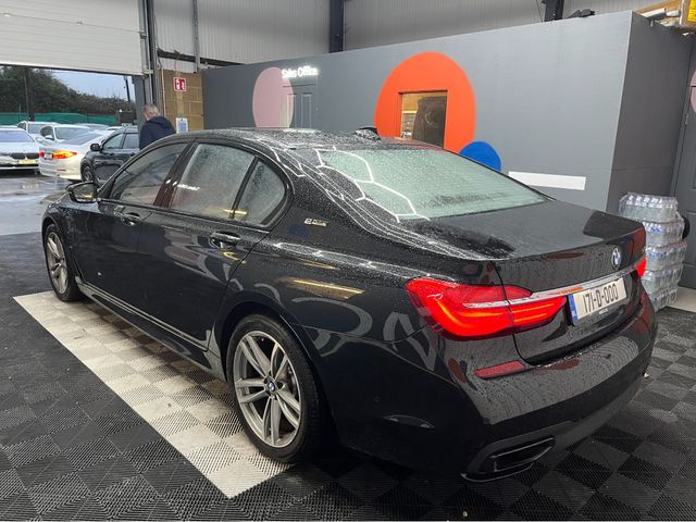 Image for 2017 BMW 7 Series €27950! 2017 BMW 740E IPERFORMANCE M-SPORT 2.0 AUTOMATIC / CRUISE CONTROL / 360° PARKING CAMERA / ELECTRIC MEMORY MASSAGING & HEATED SEATS / PADDLE SHIFTERS / PANORAMIC SUNROOF / HEATED REAR SEATS