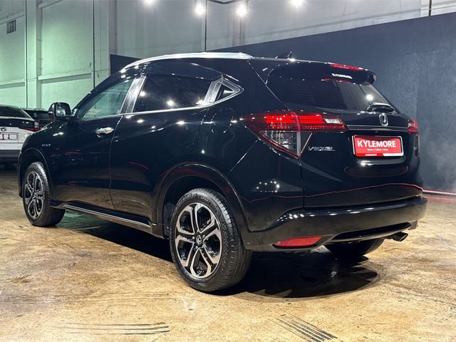 Image for 2020 Honda Vezel HYBRID 1.5L AUTOMATIC - REVERSE CAMERA - CRUISE CONTROL - HEATED SEATS