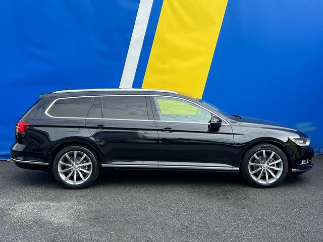 Image for 2018 Volkswagen Passat VARIANT HIGHLINE 2.0 TDI ** HUGE SPEC ** // LEATHER INTERIOR // 360 PARKING CAMERA // APPLE CARPLAY/ANDROID AUTO