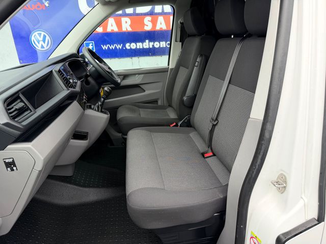 Image for 2022 Volkswagen Transporter 