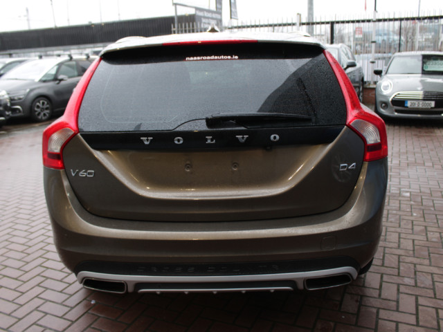 Image for 2016 Volvo V60 Cross Country 2.0D CROSSCOUNTRY EDITION ESTATE AUTOMATIC // 1 OWNER CAR WITH ONLY 136000 KMS IN MINT CONDITION // BUY WITH CONFIDENCE AA AND SIMI APPROVED DEALER 2026 // FINANCE ARRANGED // TRADE INS WELCOME //