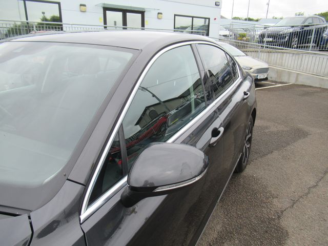 Image for 2021 Volkswagen Passat Eleg 2.0tdi M6F 150 4DR
