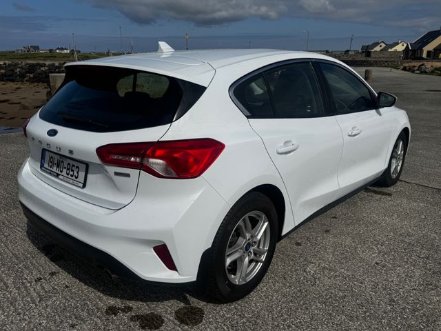 Image for 2019 Ford Focus Zetec 5DR 1.5tdci ONLY 11, 000KM