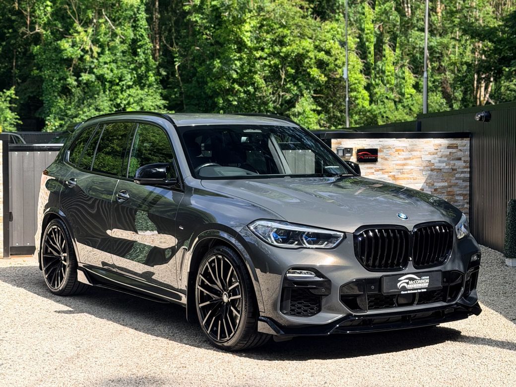 Image for 2021 BMW X5 2021 (211) BMW X5 45E MSPORT PRO *HUGE SPEC*