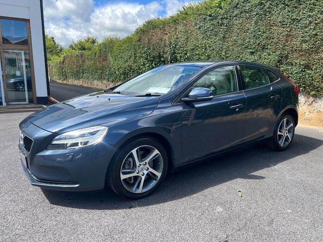 Image for 2019 Volvo V40 2.0 D V 40