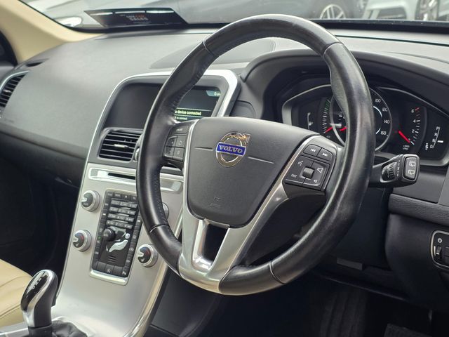 Image for 2016 Volvo XC60 2.0 D4 SE NAV 190BHP AUTOMATIC // FULL LEATHER INTERIOR // SAT NAV