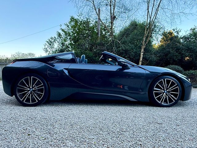 Image for 2019 BMW i8 ROADSTER *F. BMW. S. H…LCI*