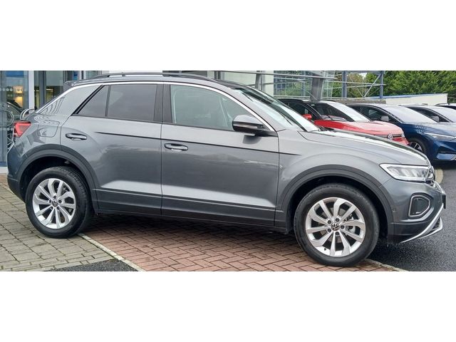 Image for 2025 Volkswagen T-Roc EDITION 75 1.0TSI 116HP **APP CONNECT, BLUETOOTH, FINANCE AVAILABLE**