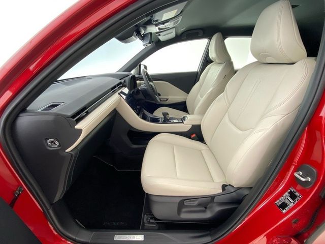 Image for 2025 Lexus LBX Elegant