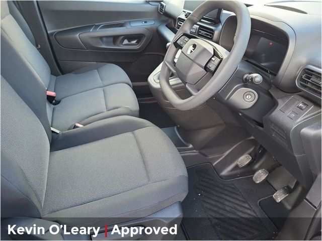 Image for 2026 Opel Combo Komfort 2000 L1H1 1.5TD 100PS MY26