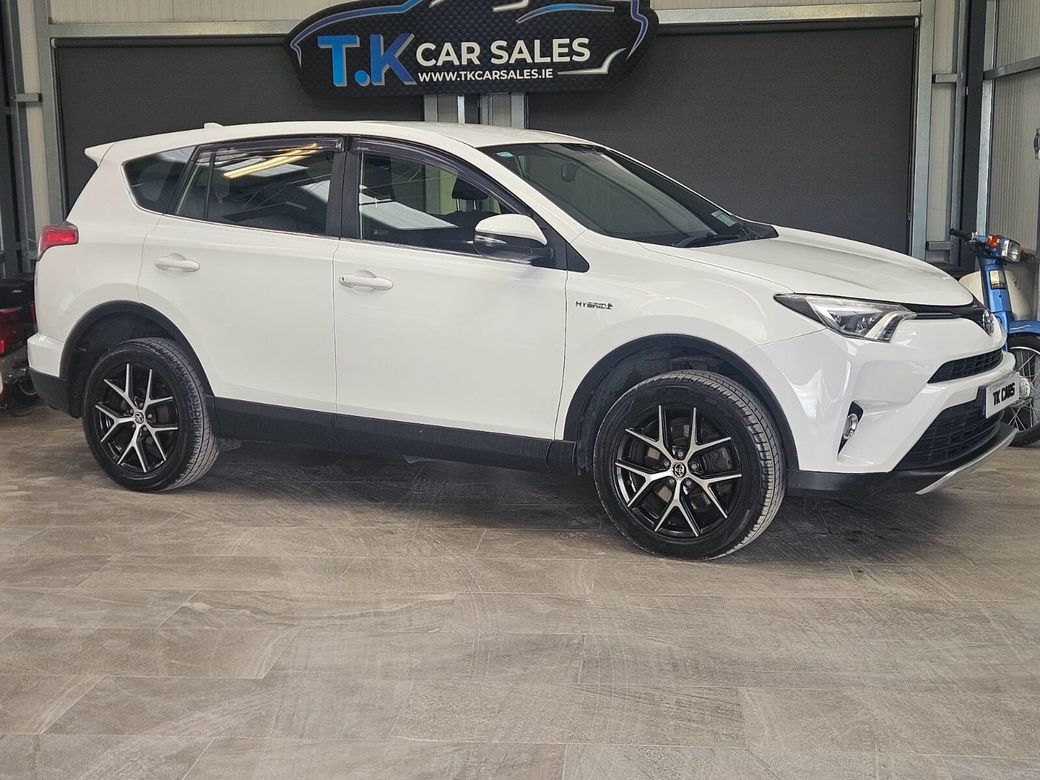 Image for 2016 Toyota Rav4 2.5 HYBRID 2WD LUNA SPORT