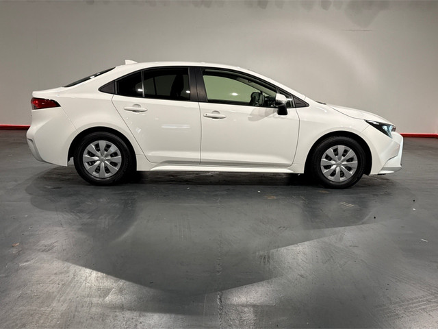 Image for 2024 Toyota Corolla 1.8 HYBRID AUTOMATIC SALOON - TOYOTA SAFETY SENSE - CRUISE CONTROL - REAR CAMERA - MULTI FUNCTION STEERING WHEEL 