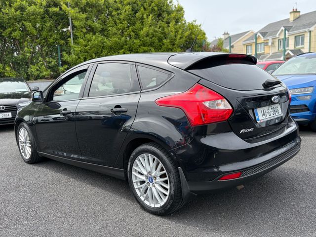 Image for 2014 Ford Focus 1.6 TDCI Zetec ECO S/S 113BHP 5DR