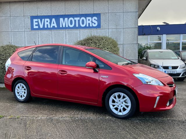 Image for 2014 Toyota Prius Alpha 7 SEATER AUTOMATIC HYBRID 1.8 PETROL //LOW MILES//REVERSE CAMERA//KEYLESS ENTRY//