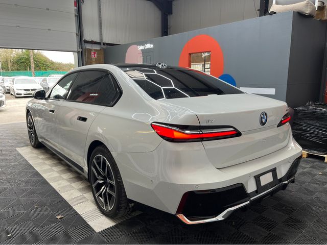 Image for 2025 BMW i7 €89950! 2025 BMW I7 EDRIVE 50 M-SPORT 100% SOH/ CRUISE CONTROL / 360° CAMERA / ELECTRIC MEMORY HEATED & MASSAGING SEATS / PANORAMIC SUNROOF / AMBIENT LIGHTS / APPLE CARPLAY / AUTOMATIC DOORS AND MO