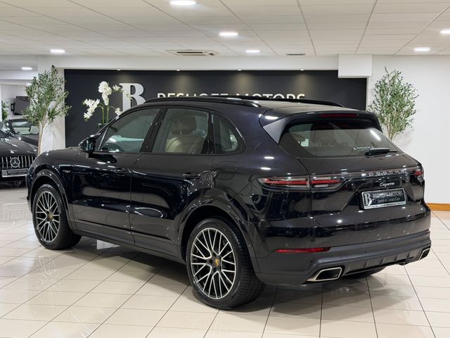 Image for 2021 Porsche Cayenne 3.0 V6 E-HYBRID=1 OWNER//BEIGE INTERIOR//D REG=FULL PORSCHE SERVICE HISTORY=TAILORED FINANCE PACKAGES AVAILABLE=TRADE IN'S WELCOME