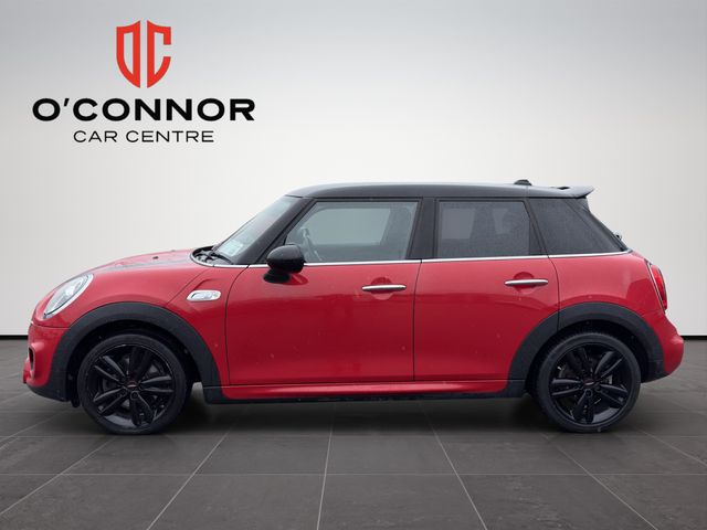 Image for 2018 Mini Cooper "Small car, big attitude — this Cooper S puts the fun back into driving"