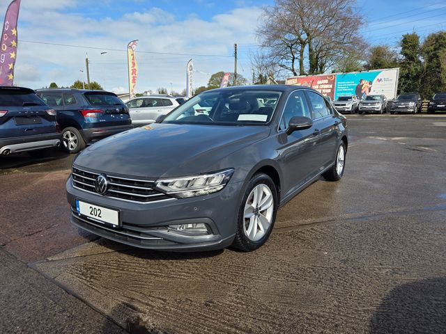 Image for 2020 Volkswagen Passat SE NAV TDI