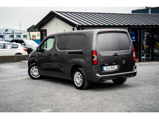 Image for 2021 Vauxhall Combo 