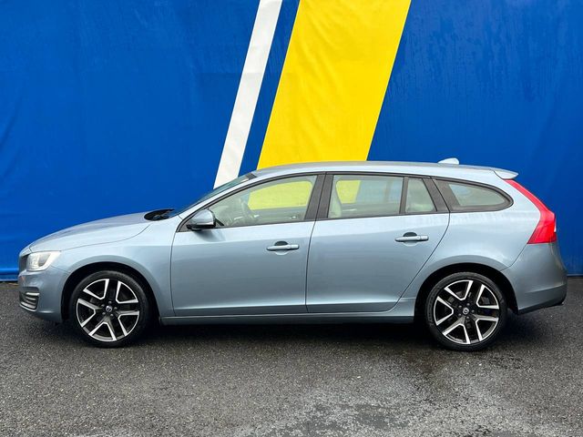 Image for 2017 Volvo V60 D4 2.0D // SERVICE HISTORY // LEATHER POWERED HEATED SEATS // DIGITAL CLUSTER