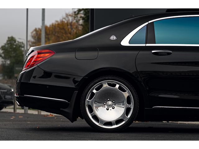 Image for 2015 Maybach 62 S600, V12
