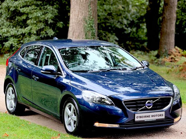 Image for 2014 Volvo V40 1.6 D2 115BHP 6SPD * FULL LEATHER * LOW KMS *
