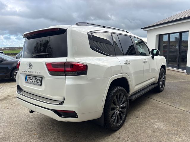 Image for 2024 Toyota Landcruiser 3.3L twin-turbo diesel 300 V6 TD AUTO