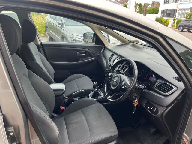 Image for 2013 Kia Carens 1.7 EX 5DR