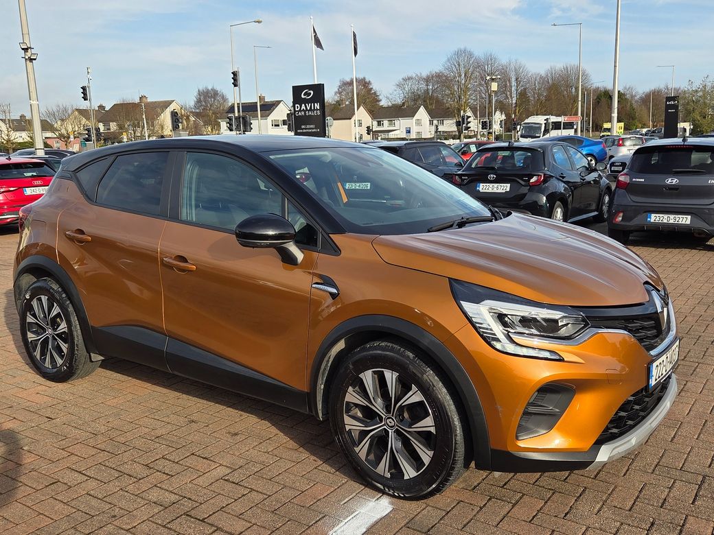 Image for 2022 Renault Captur Limited Naeb TCE 90 5DR