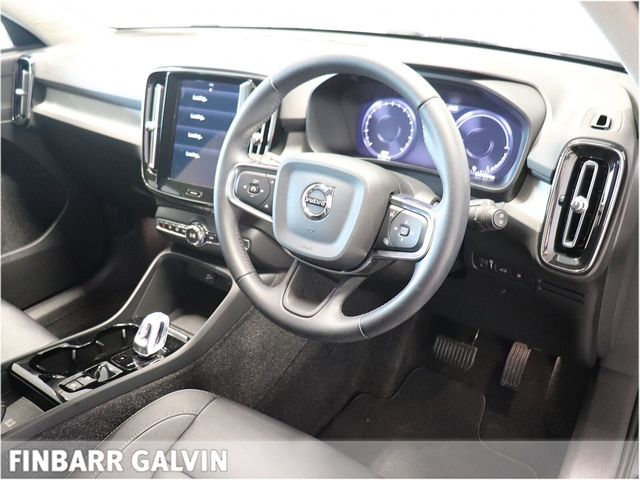 Image for 2021 Volvo XC40 